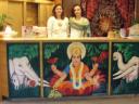 Ulli und Nicole an der Rezeptionstheke…