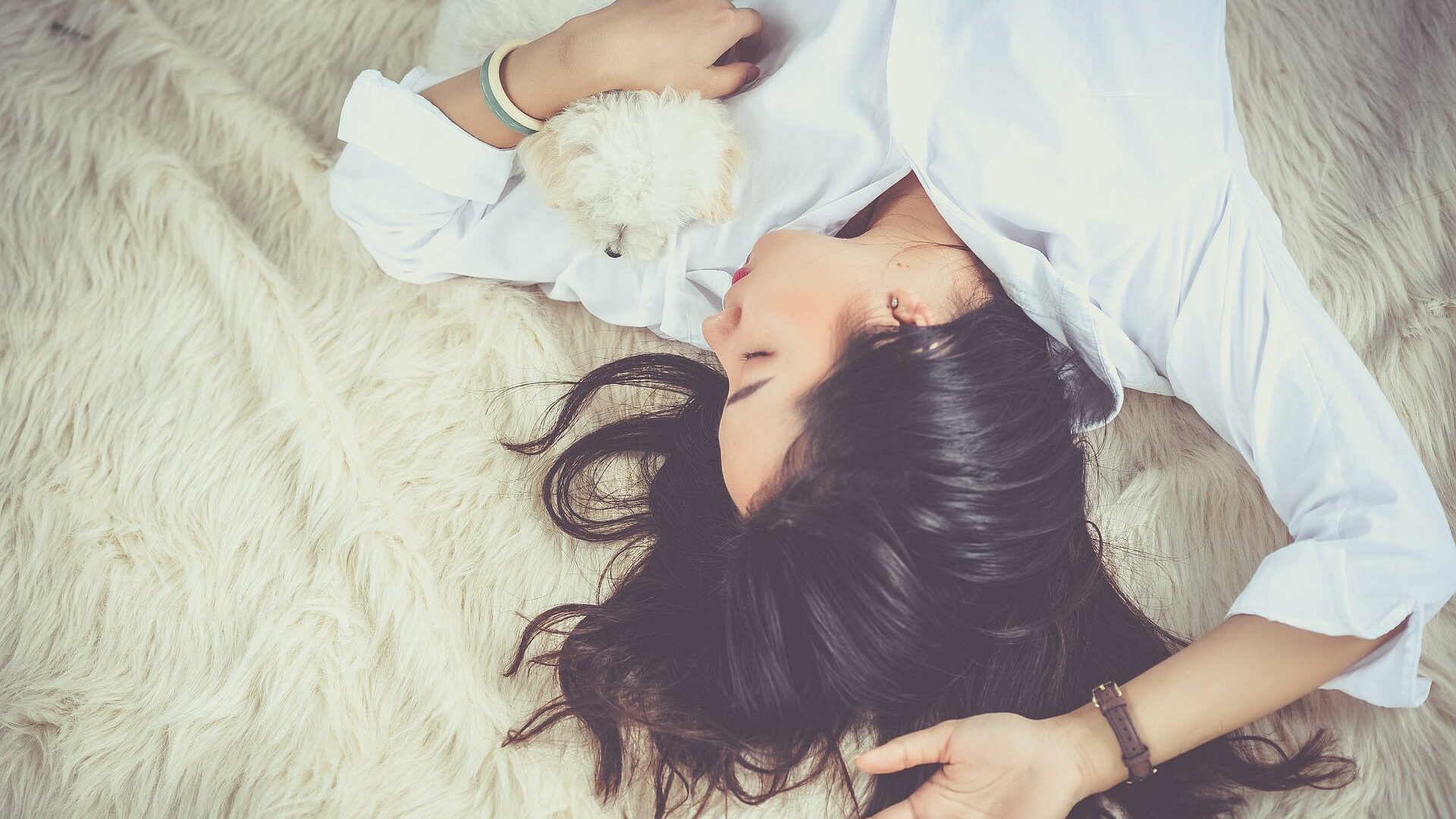 Mit einfachen Yoga Tipps richtig gut schlafen