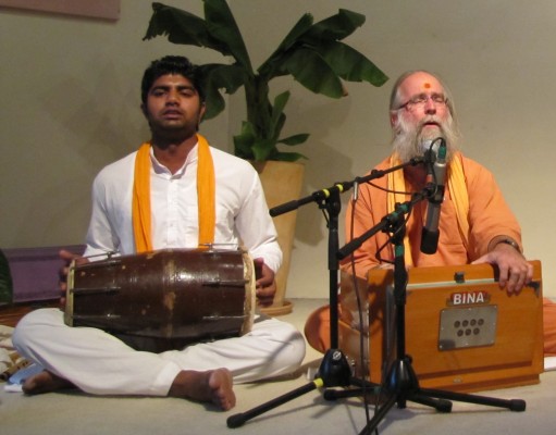 Swamis im Satsang