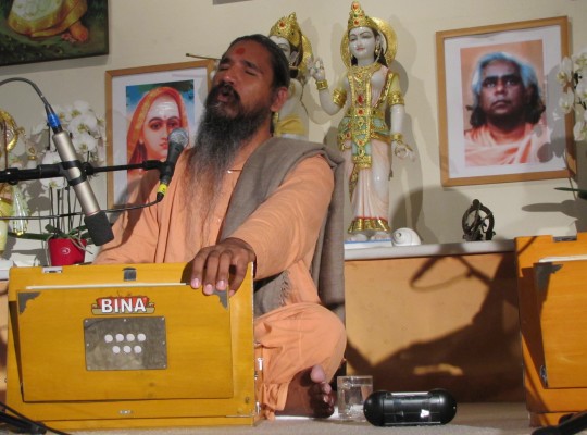 Swami Gurusharananda