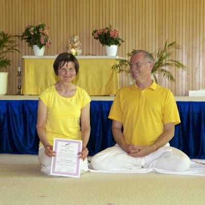Acharya Shaktipriya Juni 2013
