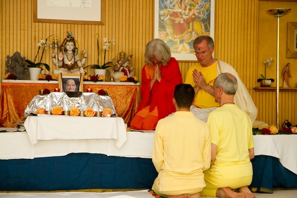 Brahmacharya Weihe201307993