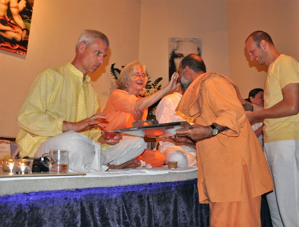 17_Puja
