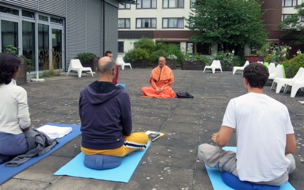 Swami-Bhodichitananda1