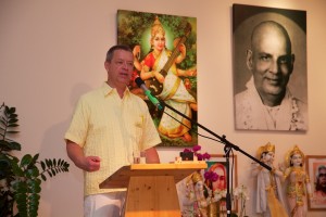 Abschlussrede mit Narendra