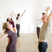 Lachyoga, Gruppenübung