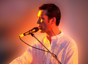 Sundaram-Mantra-Yogaleher-Yoga-Vidya2b