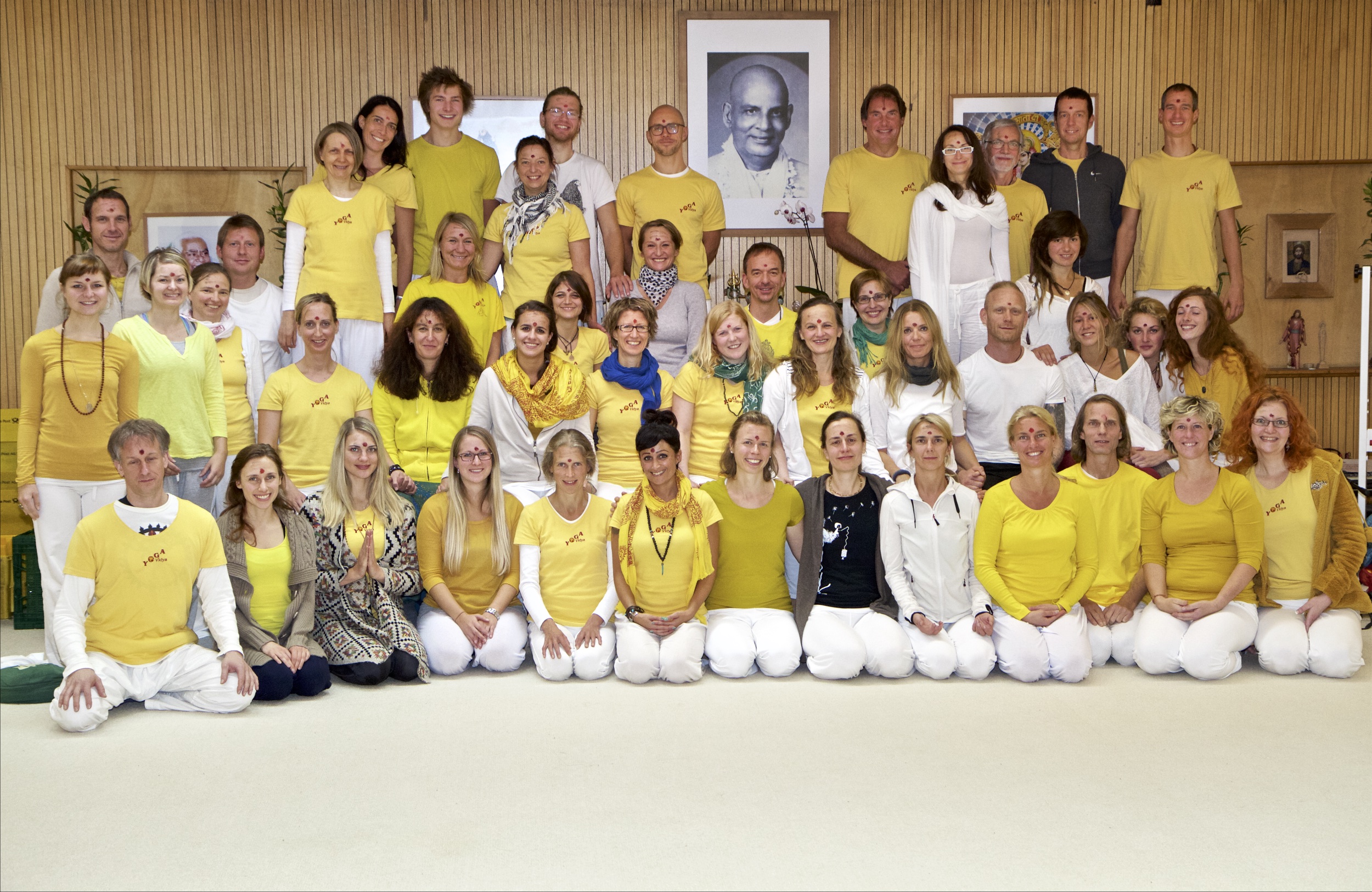 Abschlussfoto Yogalehrer Ausbildung