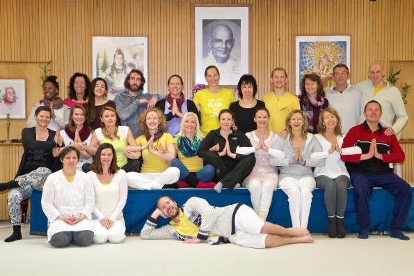YLA Dezember 2015