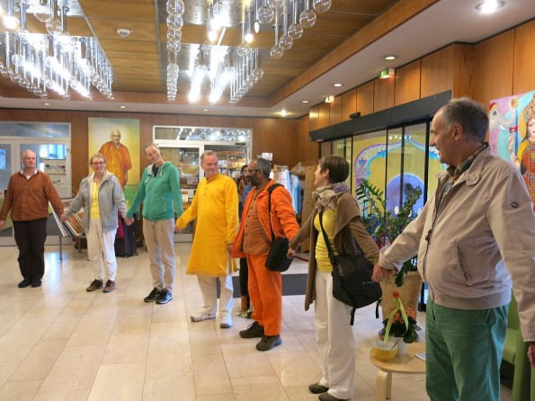 Verabschiedung_Swami_Tattvarupananda1