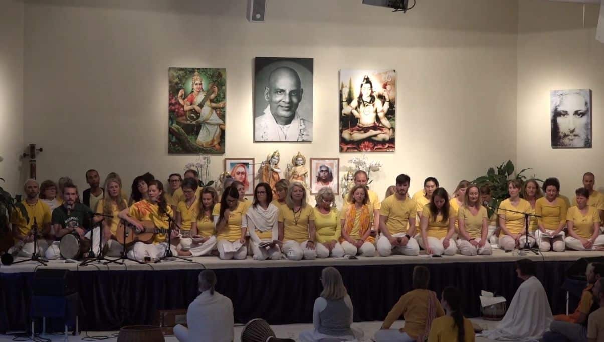 Yogalehrerausbildungsgruppe