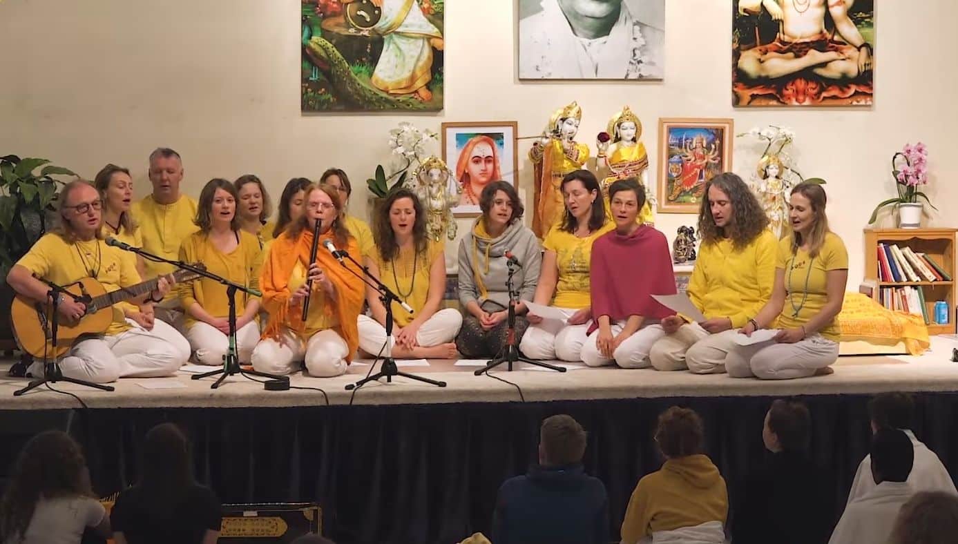 Yogalehrer*innen aus Leipzig