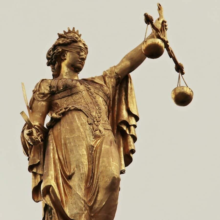 Rechtigkeit ist ein wichtiger Teil von Asteya.