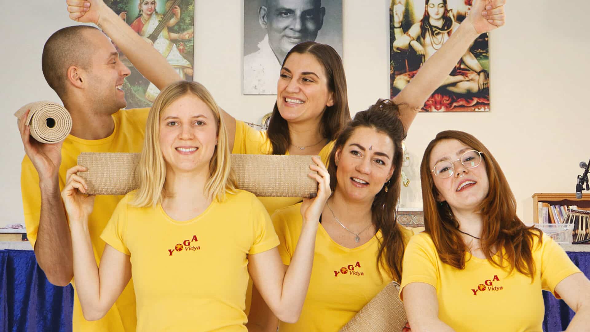 Die 2-Jahres-Yogalehrerausbildung Ausbildungsgruppe