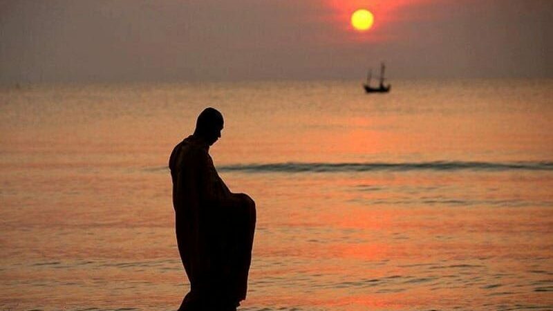 Gehmeditation am Strand