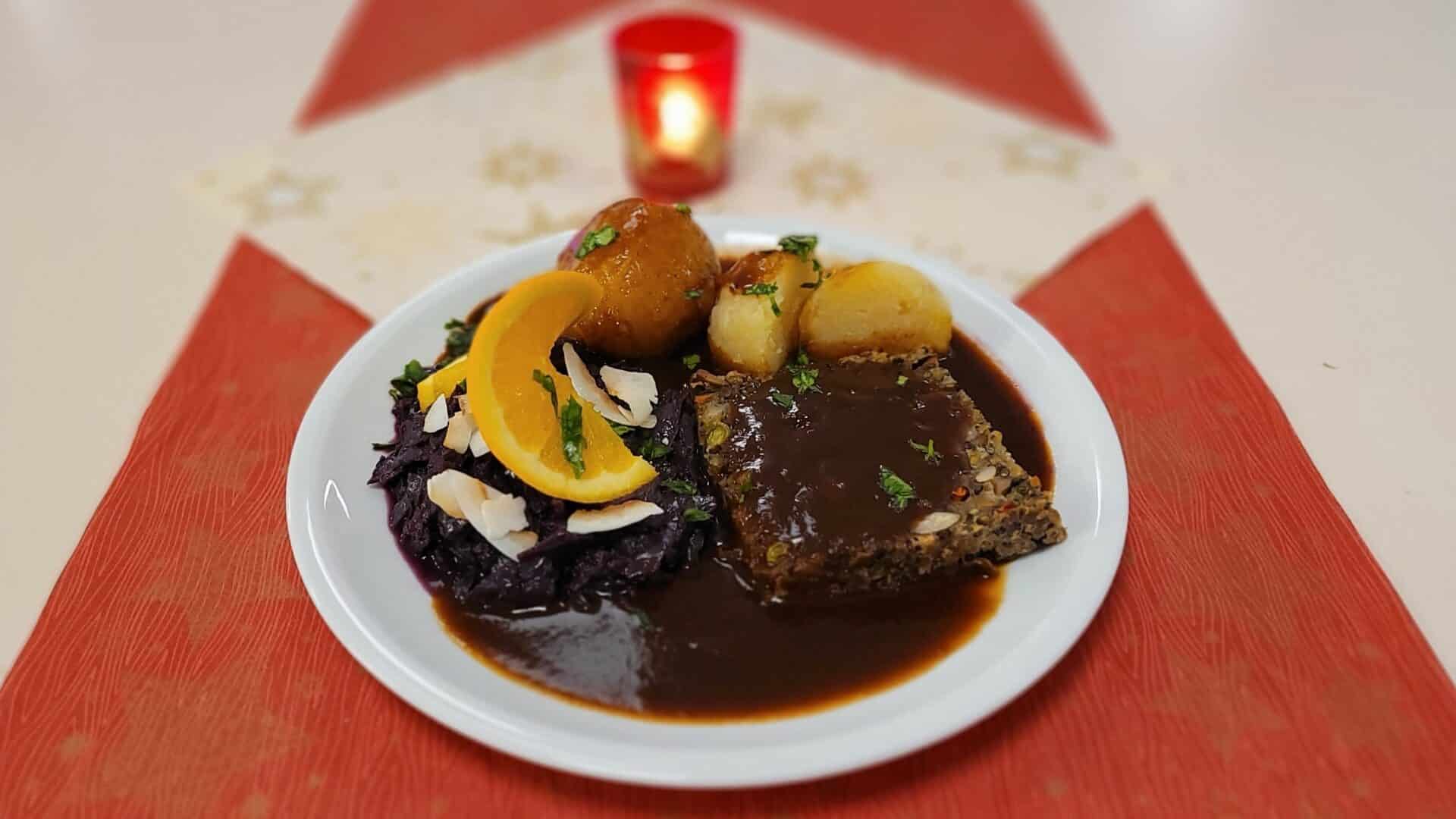 Yoga Vidyas Veganer Linsenbraten