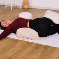 Liegende Drehung - Yin Yoga Asanas