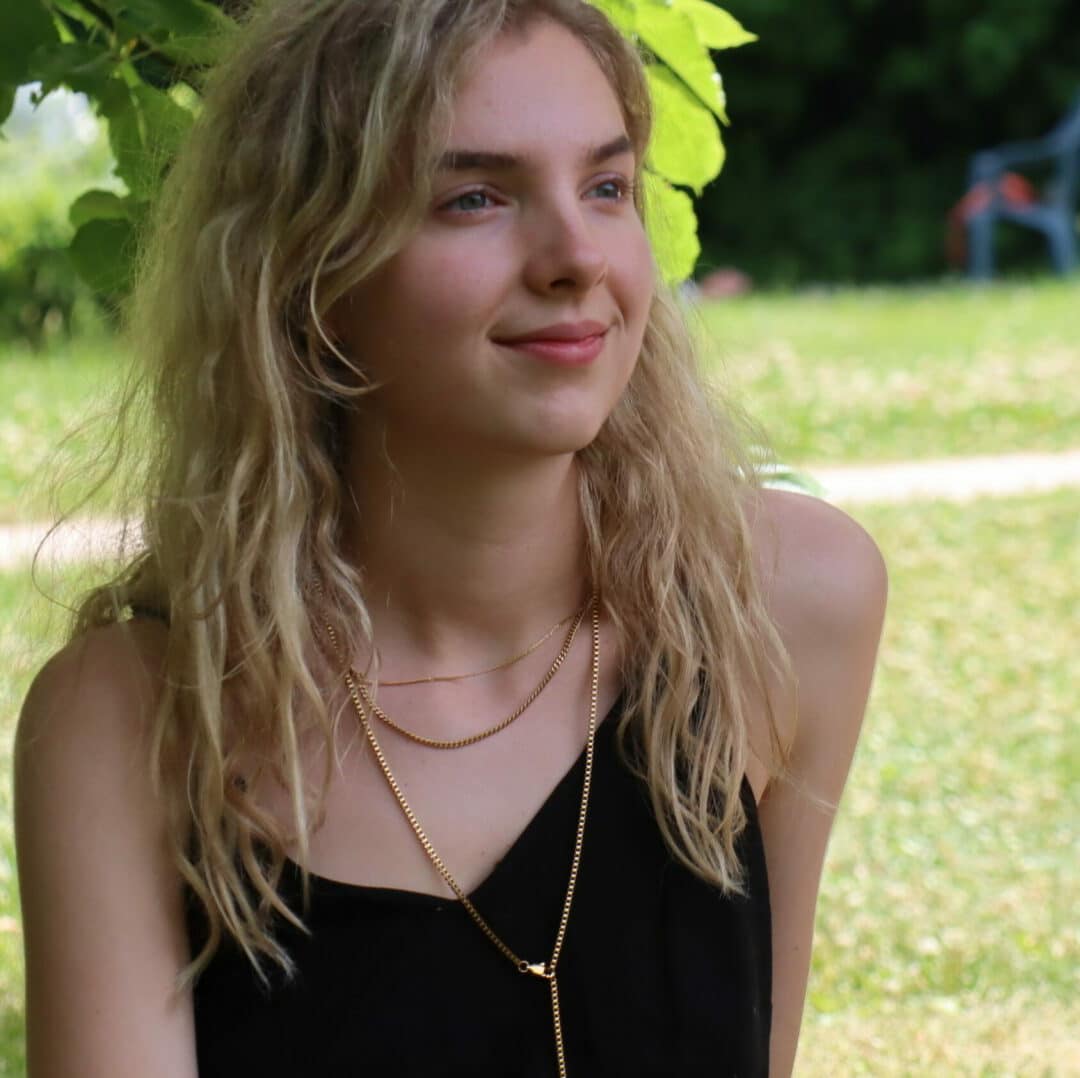 Jubiläumswoche zum 30. Geburtstag von Yoga Vidya - Singkreis auf der Obstwiese