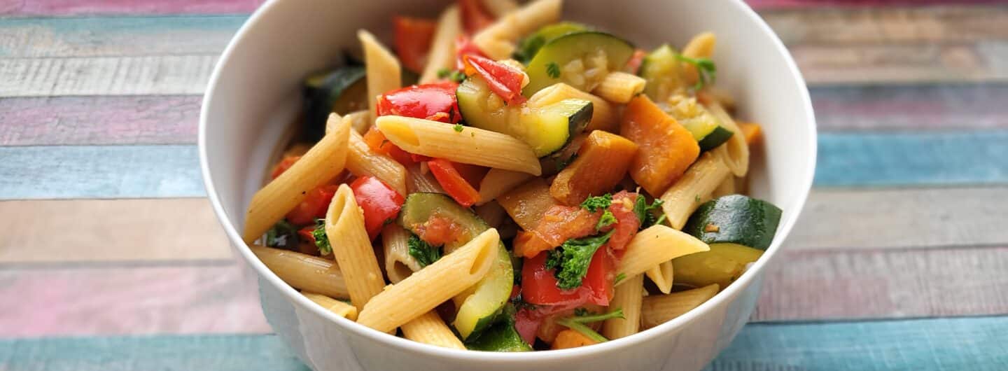 Vegane Asiatische Nudelsuppe