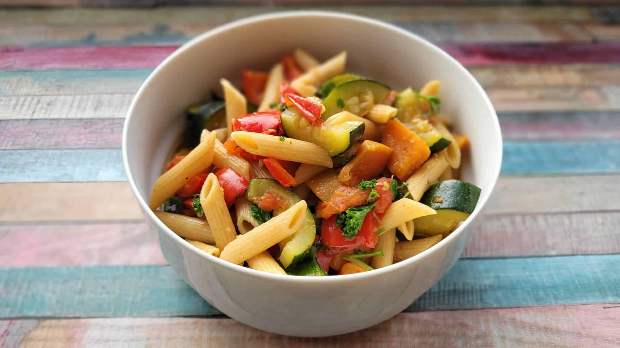 Vegane Asiatische Nudelsuppe