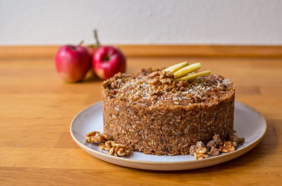 Roh-veganer Apfelkuchen