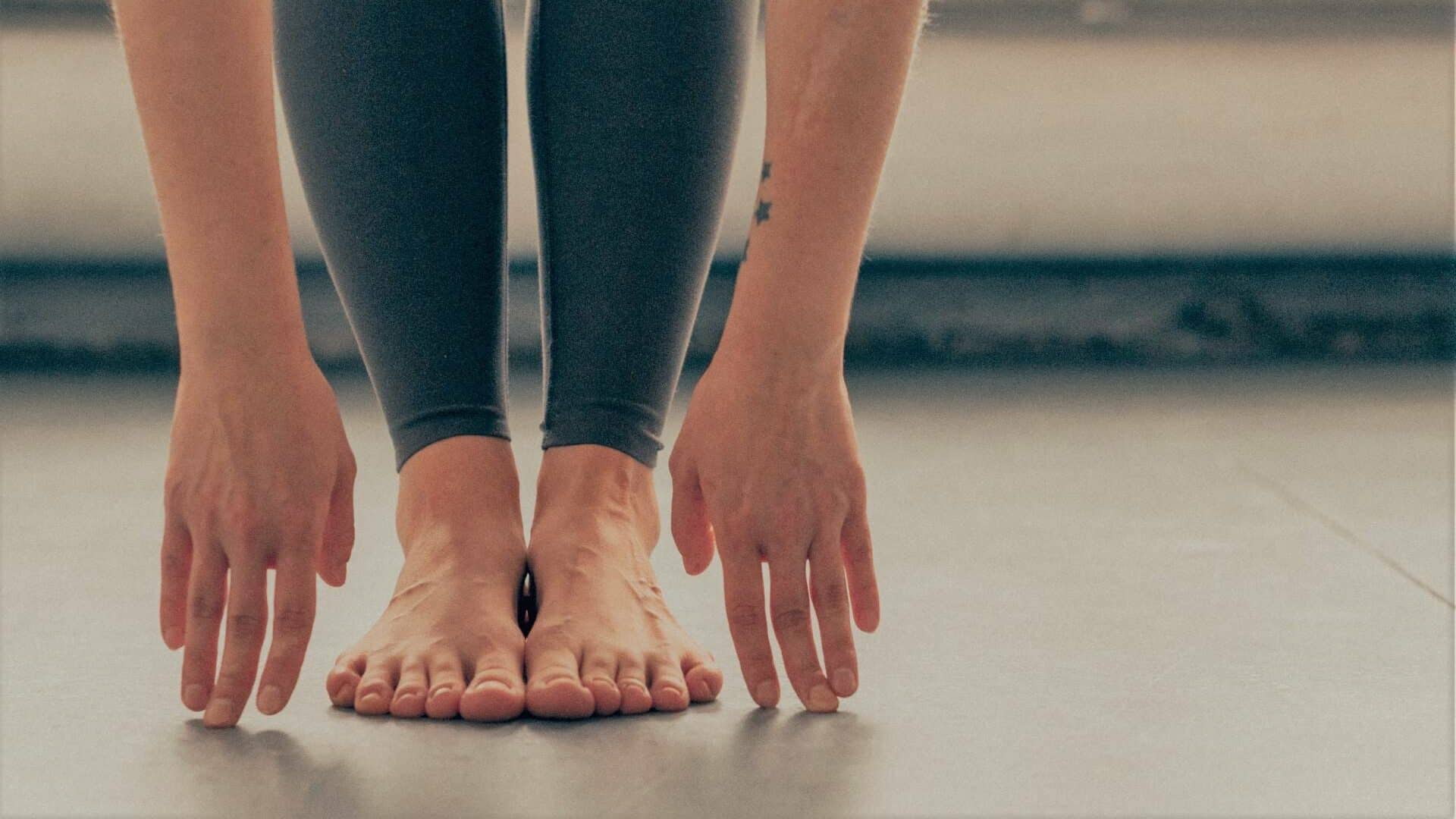 Rehabilitationssport Vorwärtsbeuge