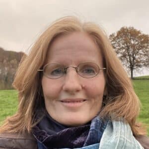Diana Helen Fegert, Autorin diverser Artikel des Yoga Vidya Blogs