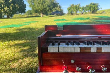 Yoga Vidya Seekirchen, Harmonium, Bhaktiyoga