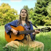 Lisa Lilamayi vom Mantra Circle singt Jay Ma