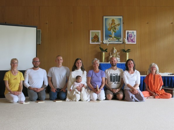 Jubilare bei Yoga Vidya Bad Meinberg im Mai 2015