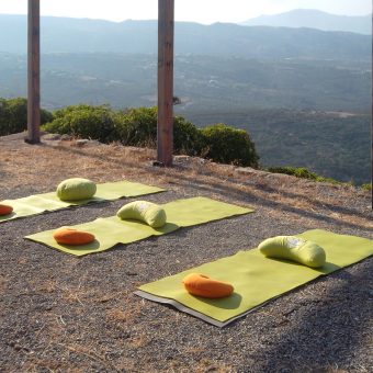 Private Yogaplattform in den Bergen, 360° Rundumsicht