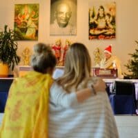 Weihnachten bei Yoga Vidya - Zusammen verbunden